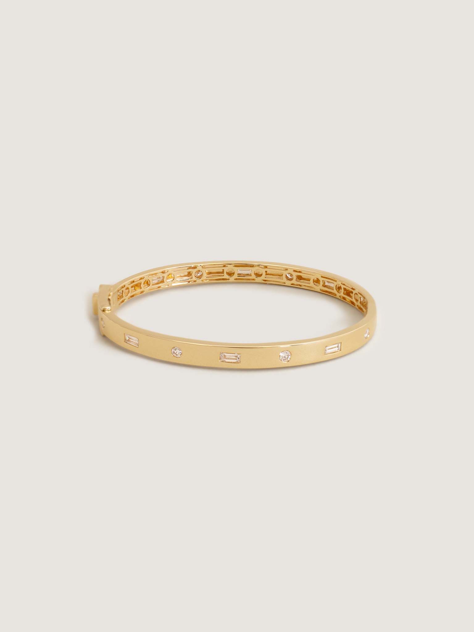 Tara bangle bracelet diamond